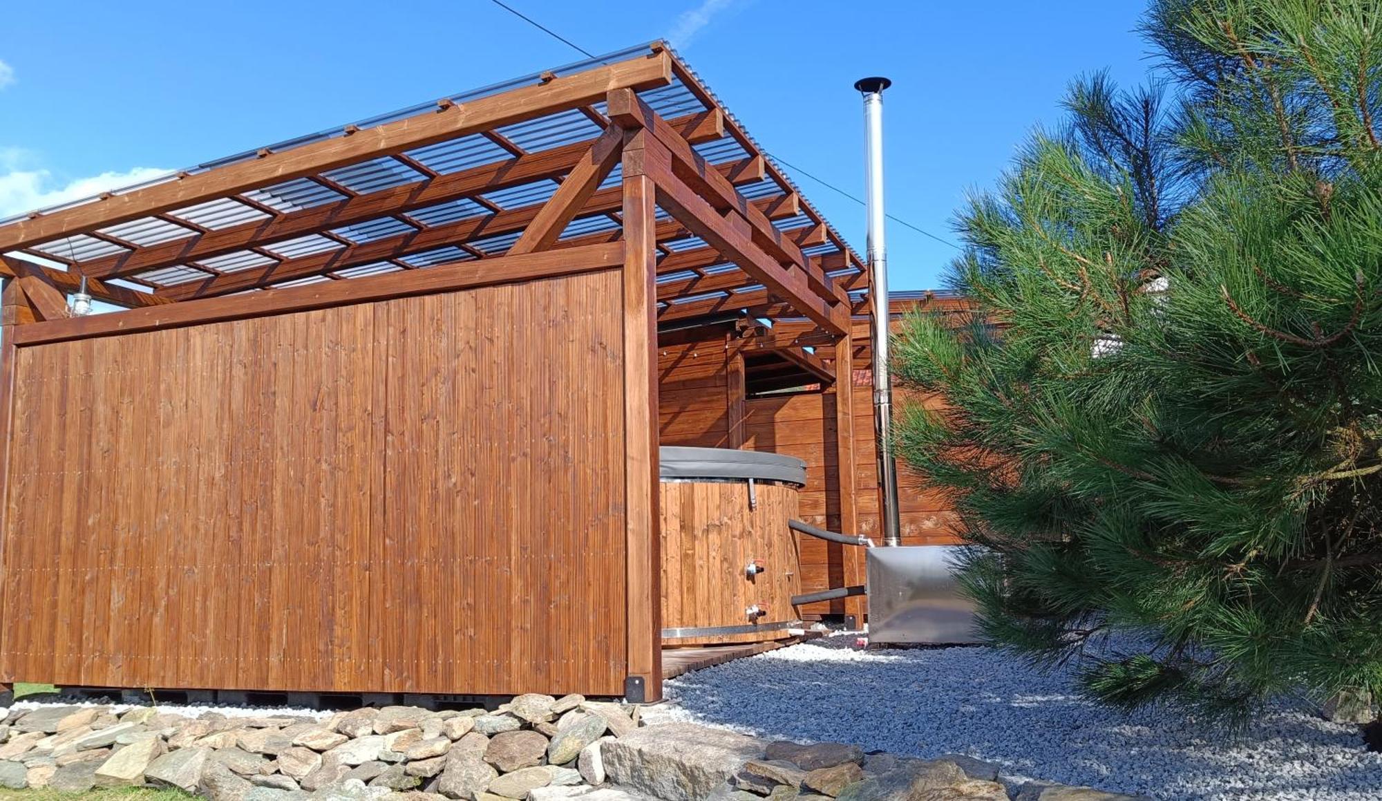 Pod Klonem Z Balia I Sauna ルバフカ エクステリア 写真